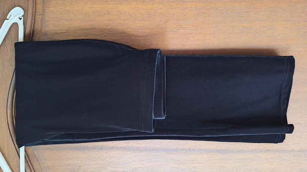Dames broek met rechte pijpen zwart maat 42 short, Marks en Spencer, Zwart, Maat 42/44 (L), Ophalen of Verzenden