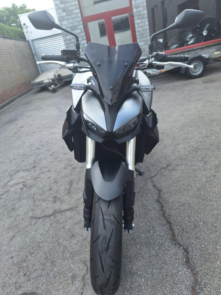 Honda CB 1000 Hornet nieuwstaat met fabrieksgarantie, LED Verlichting, 4 cilinders, Motorrijbewijs A, Bedrijf