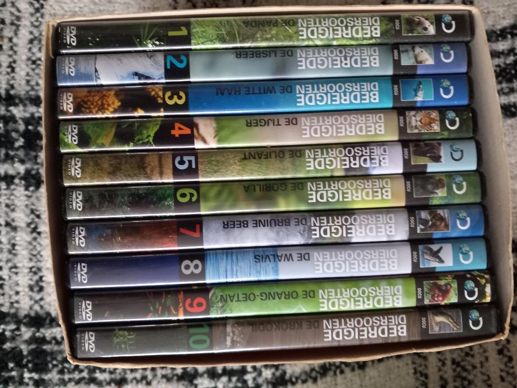 Dvd-reeks bedreigde diersoorten, Ophalen, Zo goed als nieuw, Natuur, Boxset