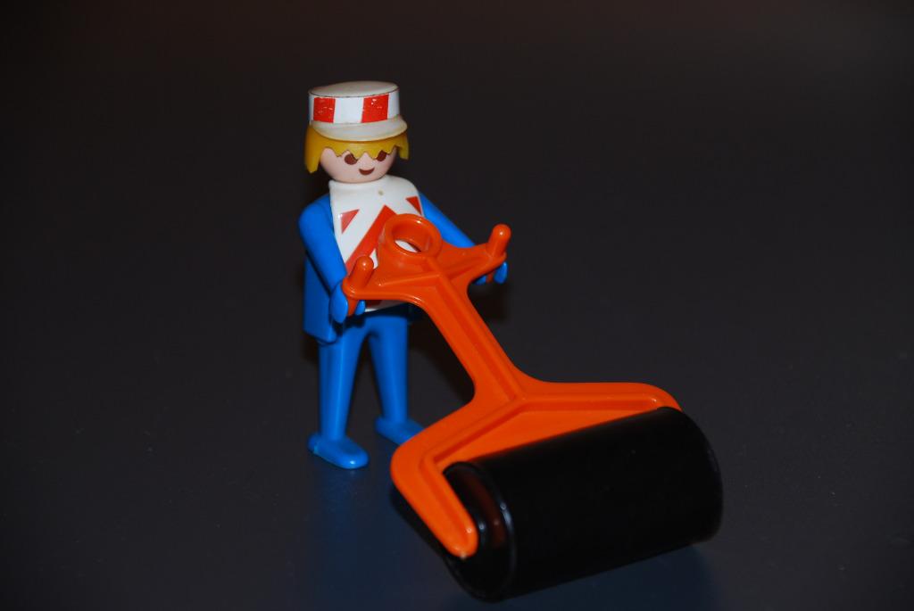 Werknemer met een Playmobil 3314 vintage roller uit 1974, Kinderen en Baby's, Speelgoed | Playmobil, Ophalen, Gebruikt, Los Playmobil