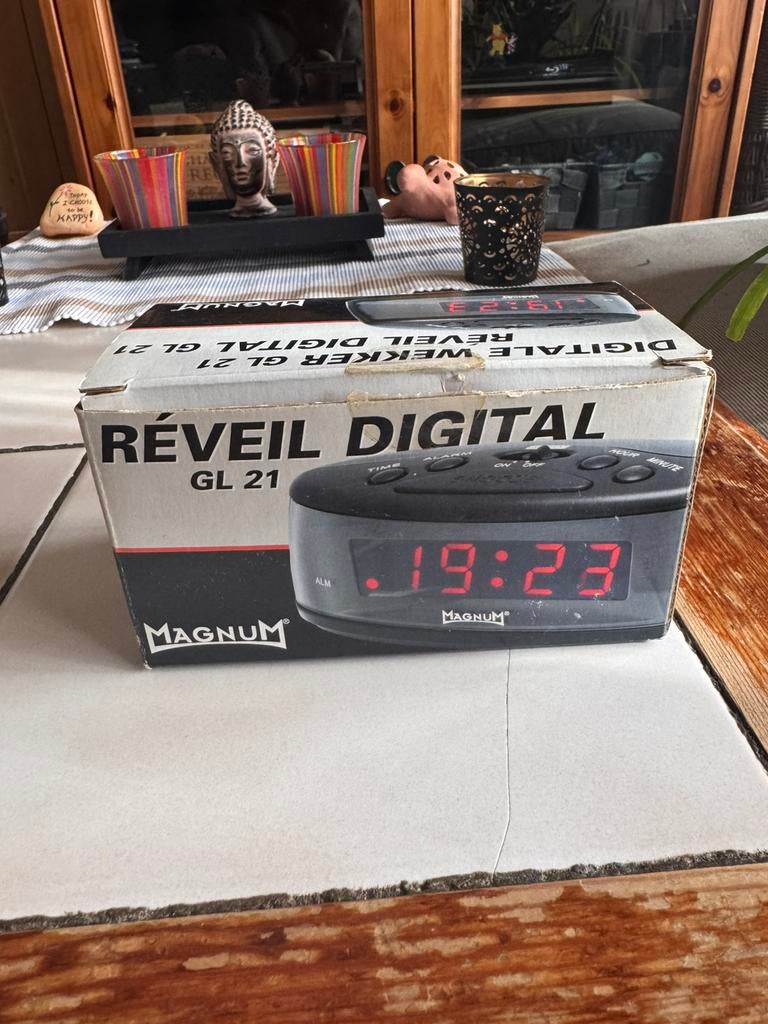 Radio-réveil numérique, Enlèvement, Utilisé, Digital