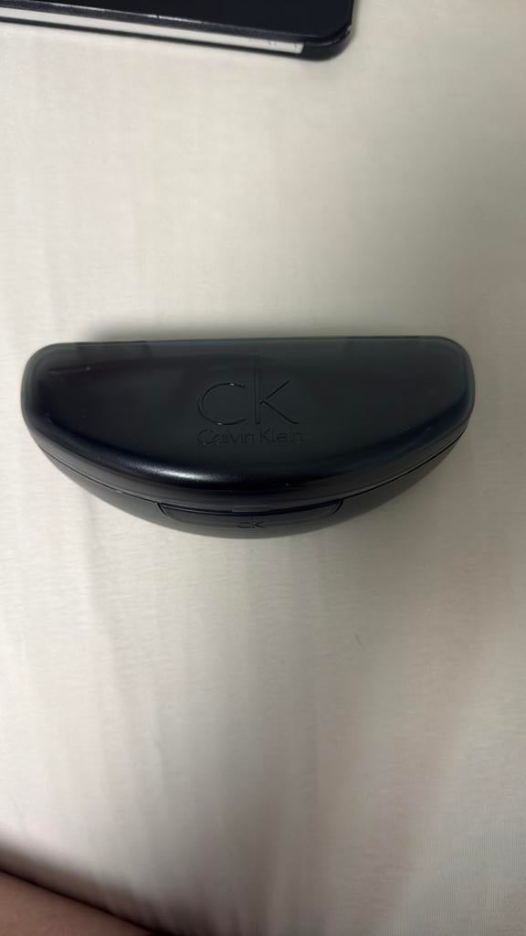Calvin klein zonnebril, Ophalen, Zo goed als nieuw