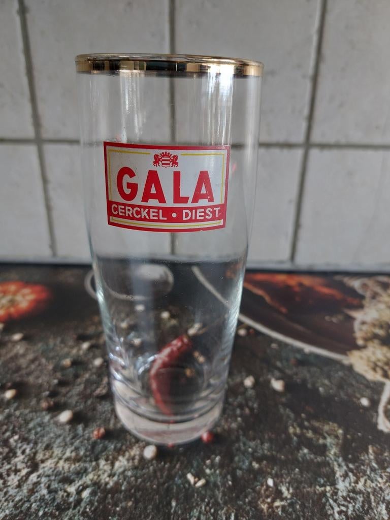 Oud bierglas gala Diest, Ophalen of Verzenden, Zo goed als nieuw, Bierglas