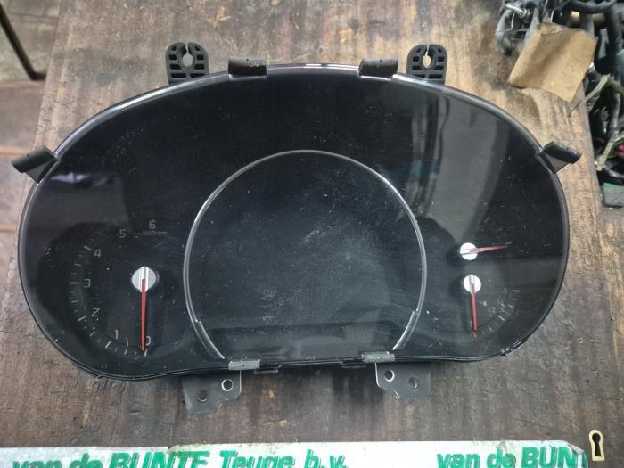 Kilometerteller KM van een Kia Sorento, Ophalen of Verzenden, 3 maanden garantie, Gebruikt, Kia