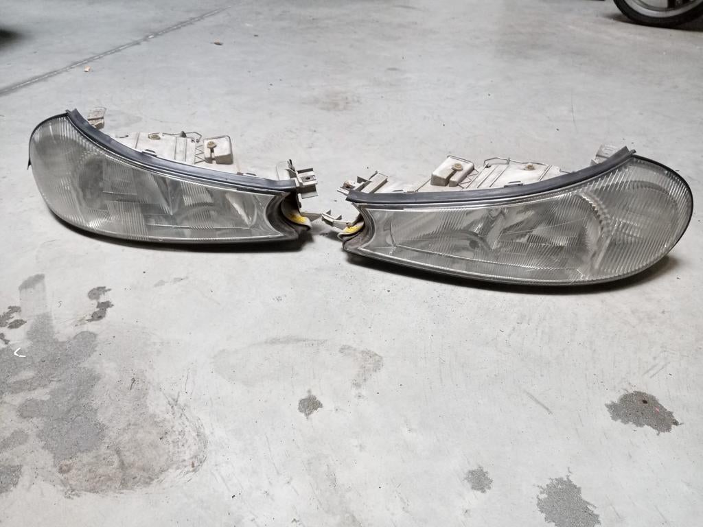 Ford Mondeo koplamp, Ophalen of Verzenden, Zo goed als nieuw