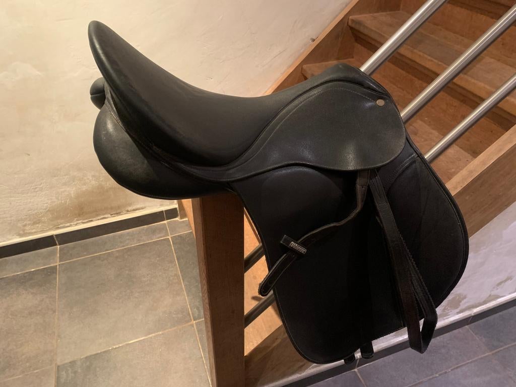 Selle Wintec 17,5", Enlèvement, Utilisé