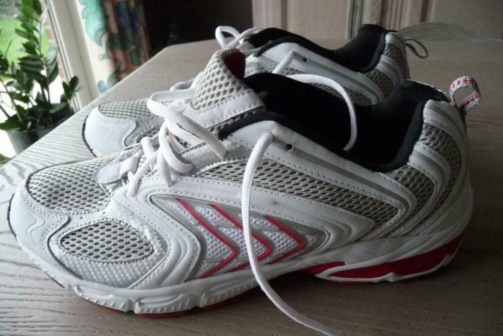 Sneakers heren maat 45 - nieuw, Wit, Nieuw, Ophalen of Verzenden, Sneakers