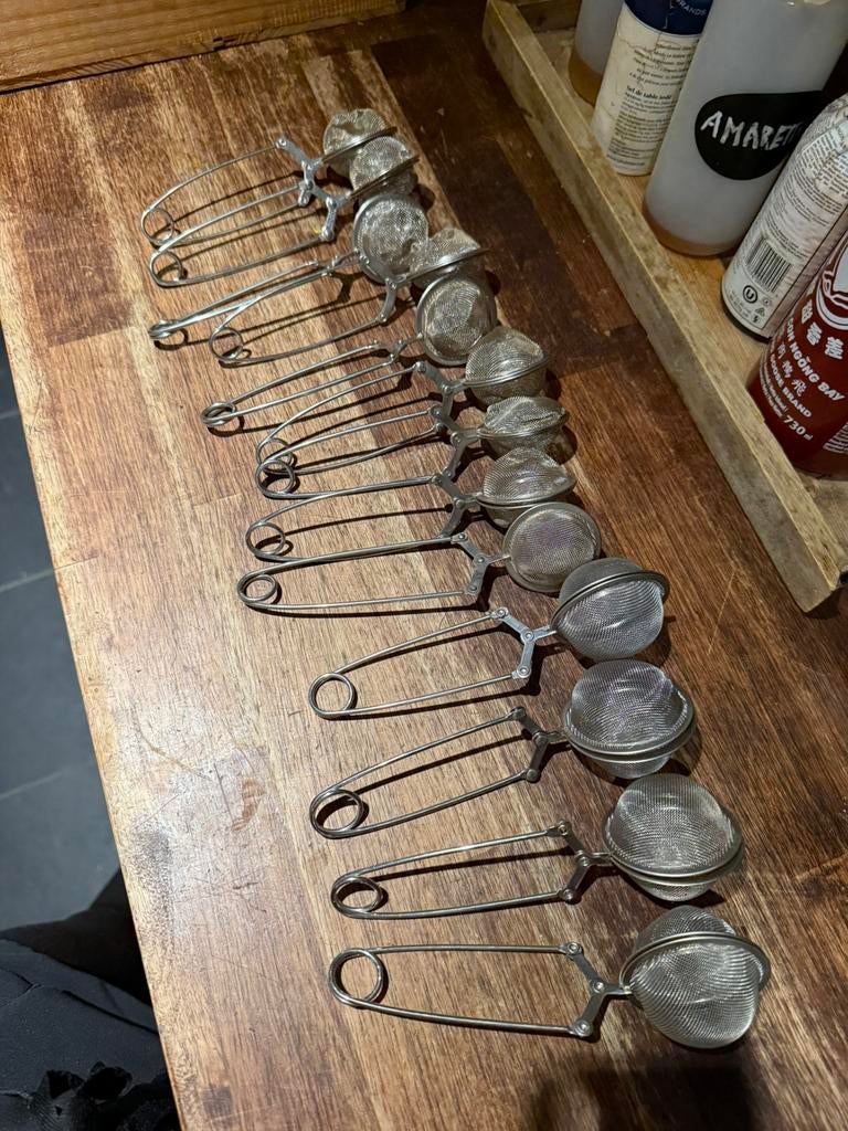 13x RVS thee-ei / theezeefje – horeca / thuisgebruik, Huis en Inrichting, Keuken | Bestek, Ophalen, Zo goed als nieuw