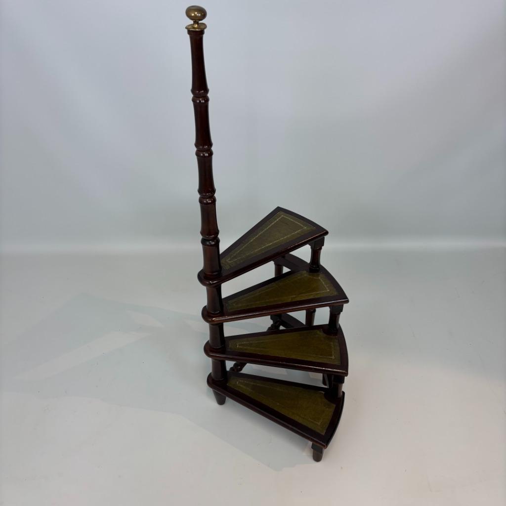 Escalier de bibliothèque de style victorien, Antiquités & Art, Antiquités | Outils & Instruments, Enlèvement ou Envoi