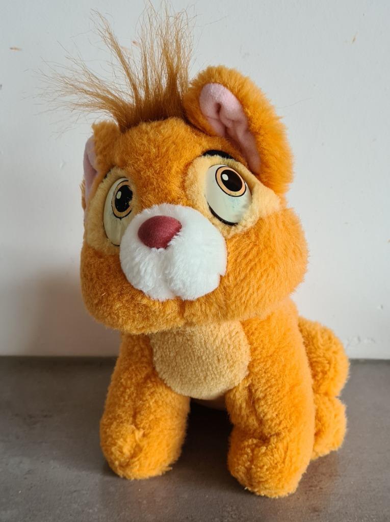 Vintage Hasbro knuffel / pluche Oliver 1989 Disney, Verzamelen, Ophalen of Verzenden, Overige figuren, Zo goed als nieuw, Knuffel