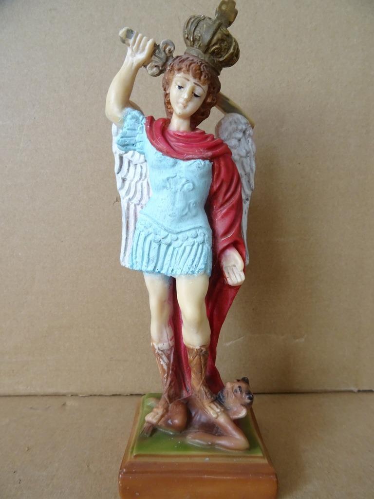 Beeld beeldje aartsengel Michaël Michael en duivel 21cm 1960, Ophalen of Verzenden, Zo goed als nieuw, Beeld(je), Christendom | Katholiek