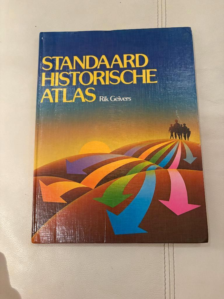 Standaard historische atlas, Boeken, Ophalen of Verzenden