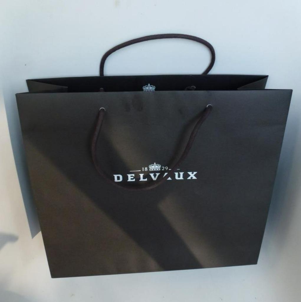 Sacs en papier Delvaux, impression blanche, poignée noire, Enlèvement ou Envoi, Utilisé, Emballage