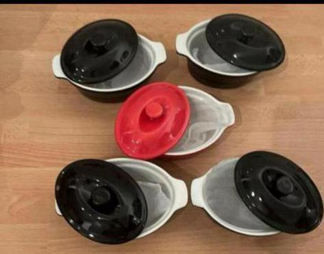 5 mini cocotte zwart en rood nieuw, Enlèvement, Neuf, Autres matériaux, Autres types