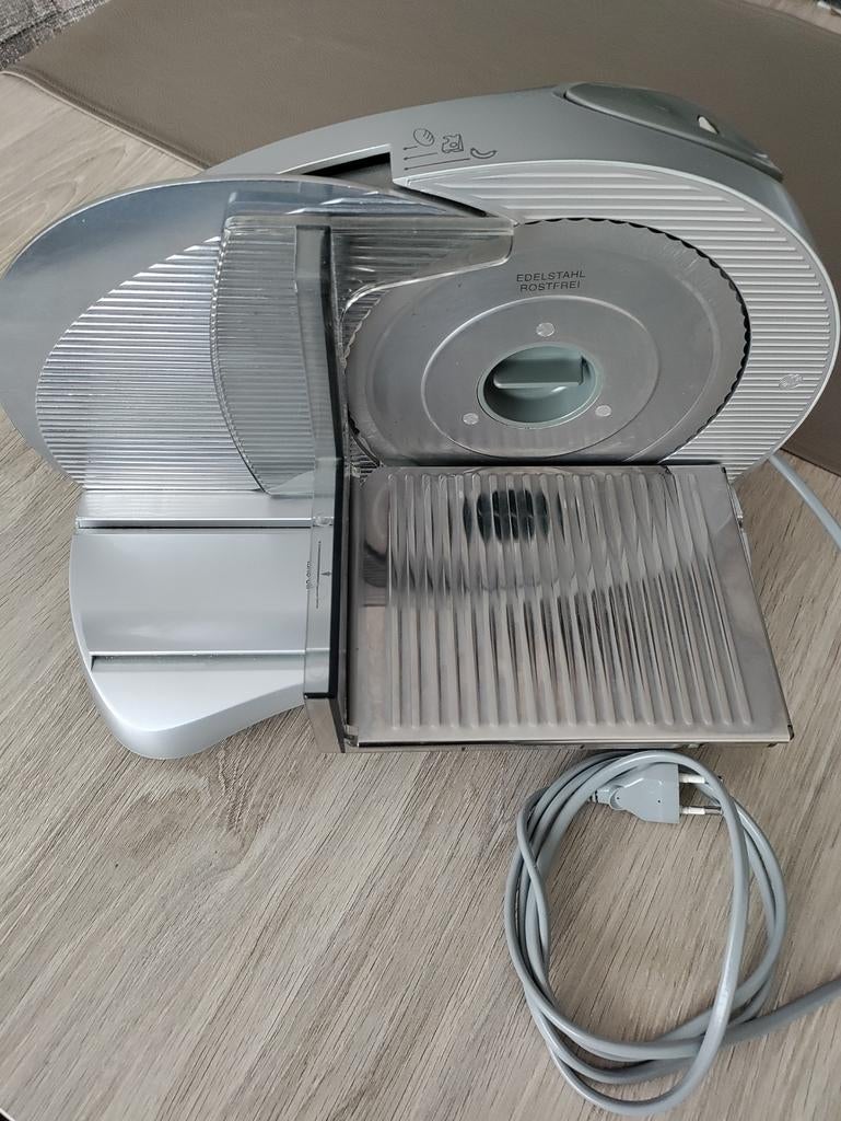 Broodsnijmachine , Fritel SL1150, Enlèvement