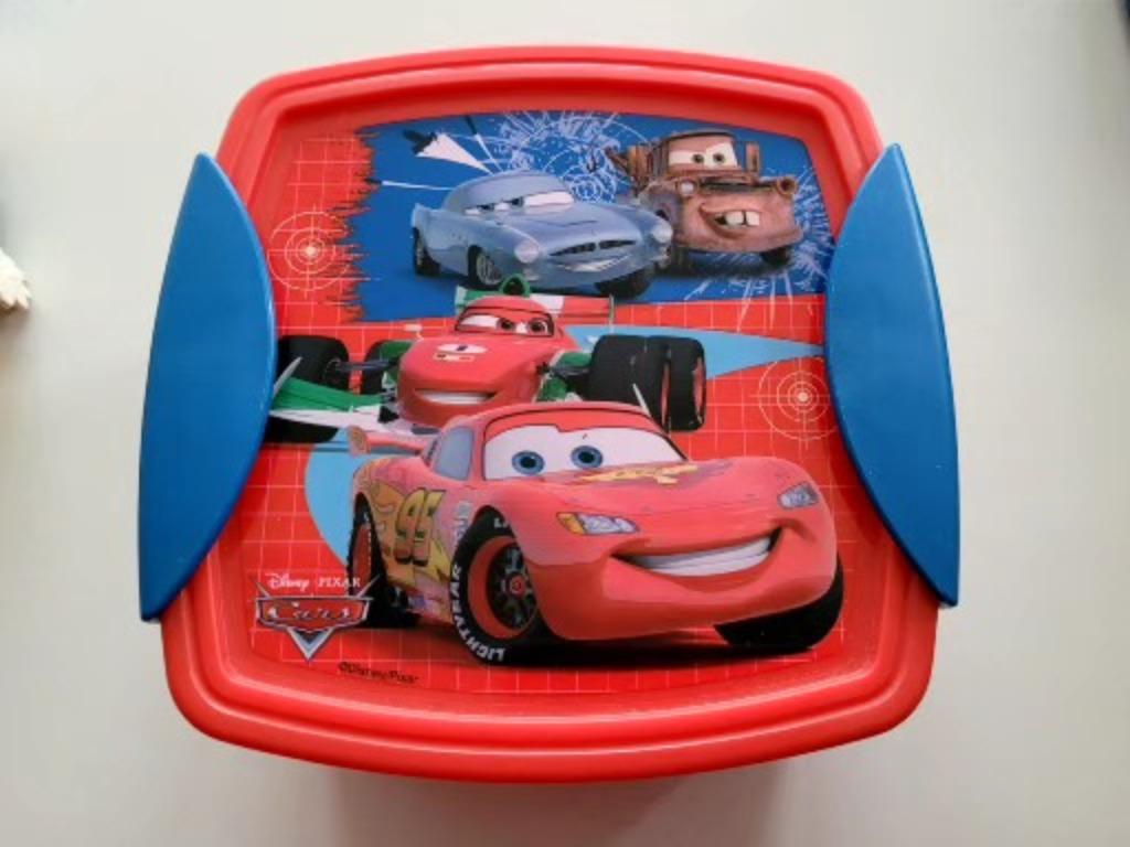 CARS : Petite Boîte en très bel état., Enlèvement ou Envoi, Comme neuf
