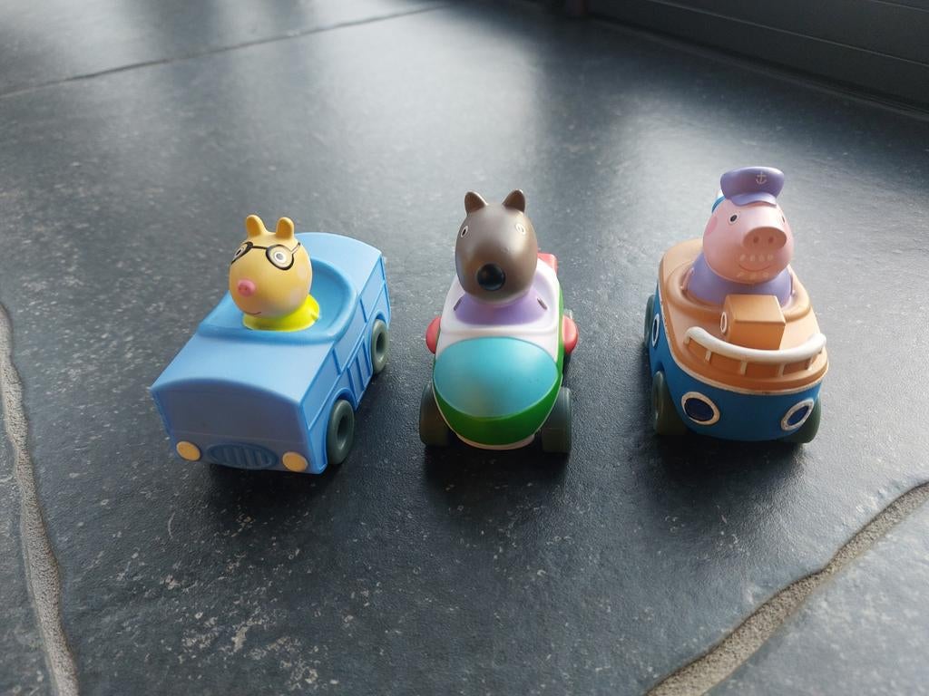 3 auto'tjes Peppa Pig figuurtjes, Ophalen