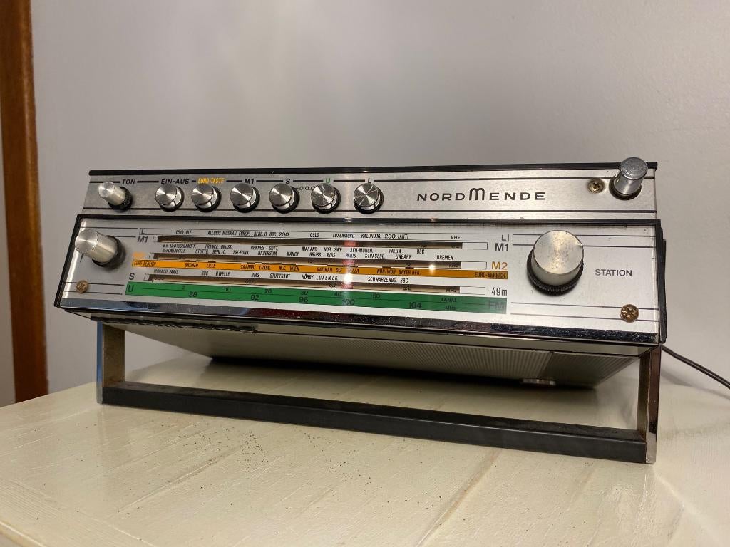 Vintage transistor Nordmende 9.114A 1968/1969, Audio, Tv en Foto, Radio's, Ophalen of Verzenden, Gebruikt, Radio