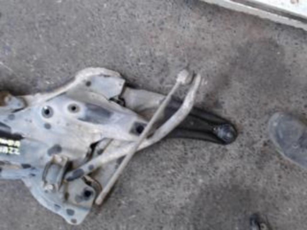 Berceau avant Honda Jazz I 1.4i 2002-2004 LP/14032, Autos : Pièces & Accessoires, Suspension & Châssis, Honda, Utilisé, Enlèvement