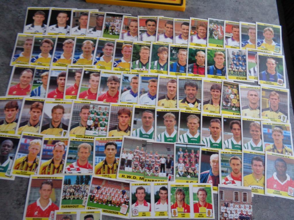 PANINI VOETBAL STICKERS FOOTBALL 96 PLAATJES  EMBLEMEN , Verzenden