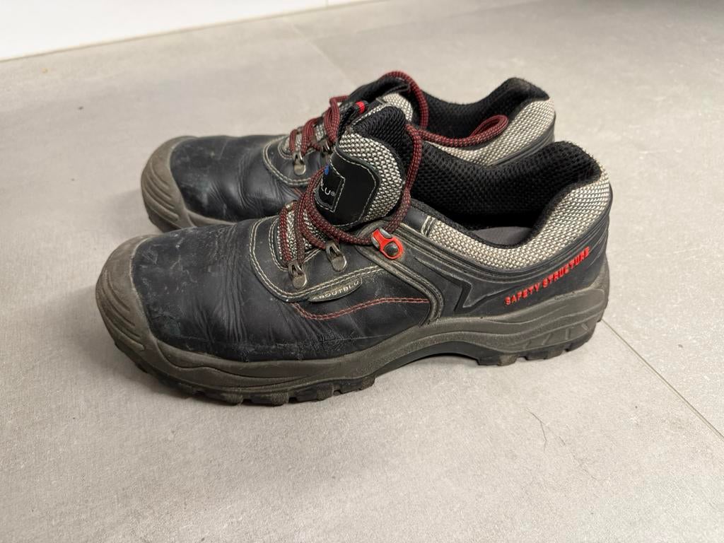Werkschoenen - maat 46, Ophalen of Verzenden, Gebruikt