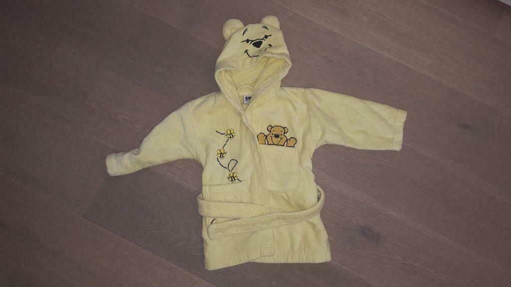 Mooie gele badjas van Disney Winnie the Pooh maat 80 =1 jaar, Enlèvement ou Envoi, Comme neuf, Garçon ou Fille, Autres types