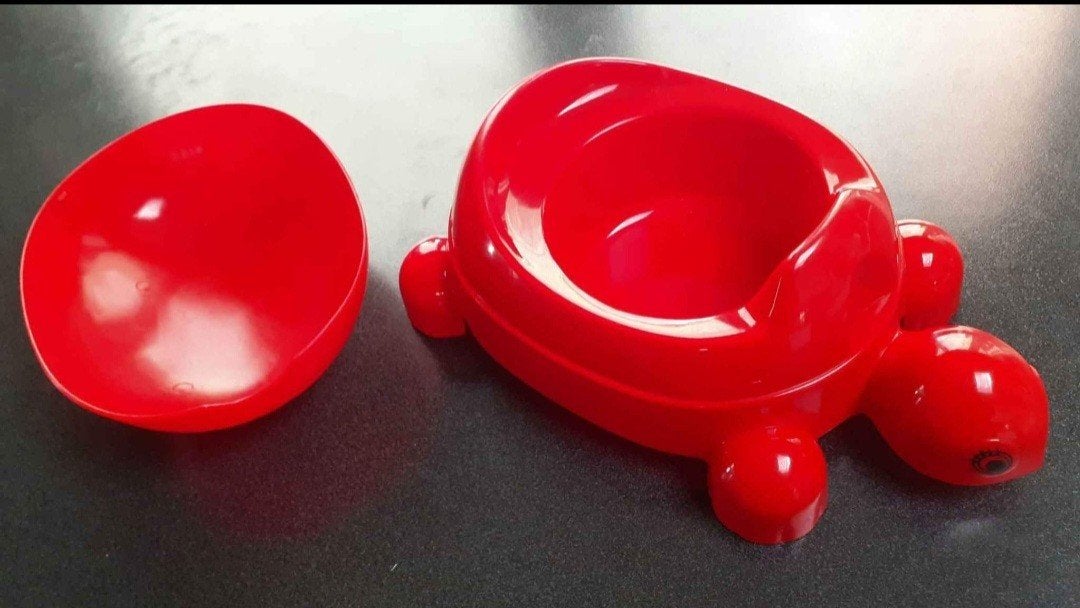 Magnifique pot à pipi rouge pour tout-petit Très bon état ! , Enlèvement ou Envoi, Rouge