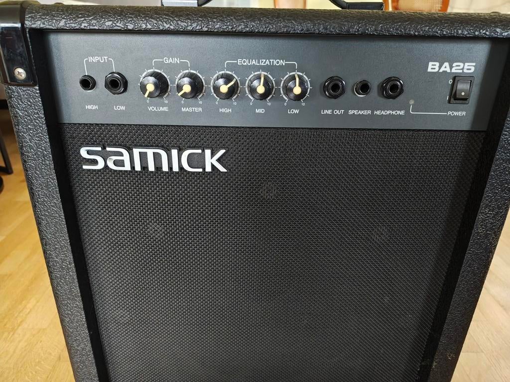 Amplificateur basse SAMICK BA-25, comme neuf, Made in Corea, Enlèvement ou Envoi