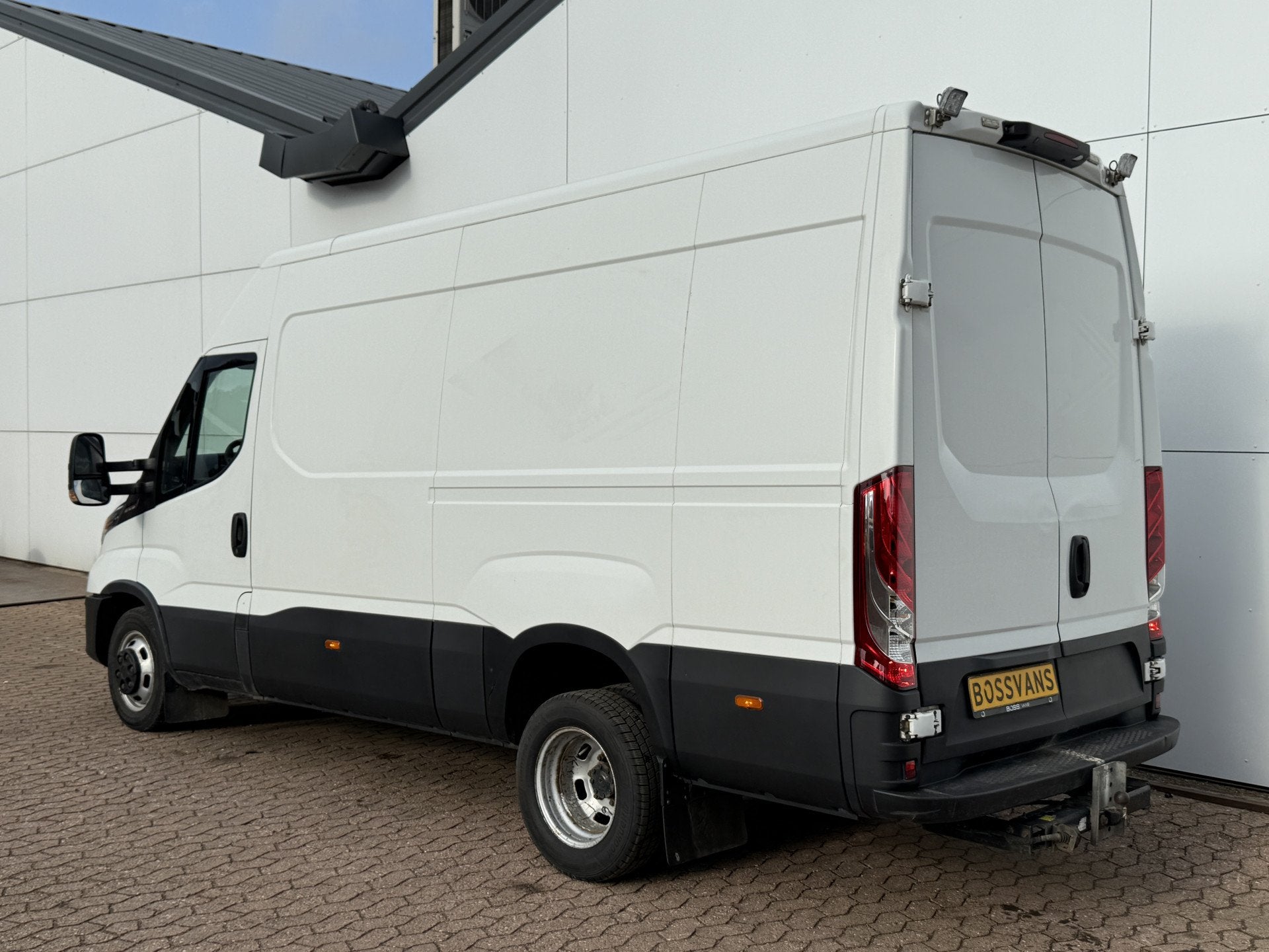 Iveco Daily 35C18 3.0 Automaat L2H2 Dubbellucht LED 3.5t Tre, Achat, Entreprise, 179 ch, 2326 kg
