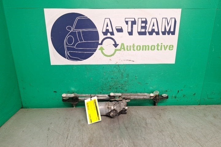 MOTEUR + TRINGLERIE ESSUIE GLACE AVANT Fiat Panda (169), Autos : Pièces & Accessoires, FCA Germany GmbH, IPC D1-09 Bahnhofsplatz
65423  Rüsselsheim am Main, DE