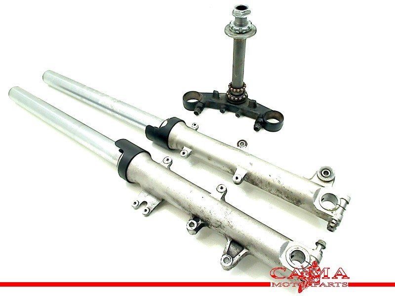 FOURCHE AVANT COMPLET VFR 800 Fi 1998-2001 (VFR800Fi RC46), Dhr. S. di Majo, Utilisé, Info@cama-motorparts.nl, P.J. Troelstraweg 8 8
3144 CX  MAASSLUIS, NL