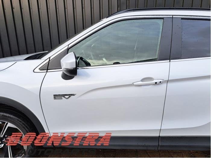 Portier 4Deurs links-voor van een Mitsubishi Eclipse Cross (, Gebruikt, -, Deur, -