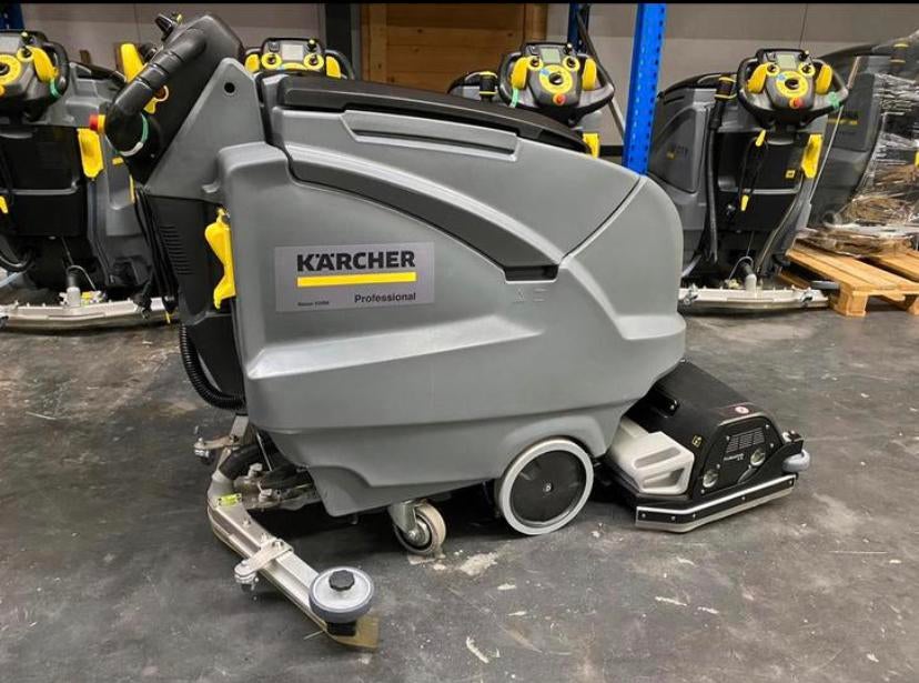 Kärcher B80 schrobmachine schrobzuigmachine, Doe-het-zelf en Bouw, Ophalen of Verzenden, Zo goed als nieuw, Schrobmachine