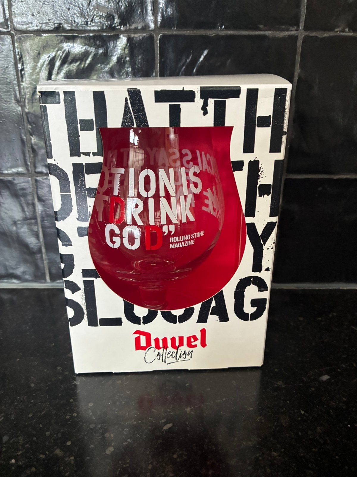 Objet de collection Devil - Conçu par Michel Moortgat Ceo, Collections, Verres & Petits Verres, Enlèvement ou Envoi, Neuf, Verre à bière
