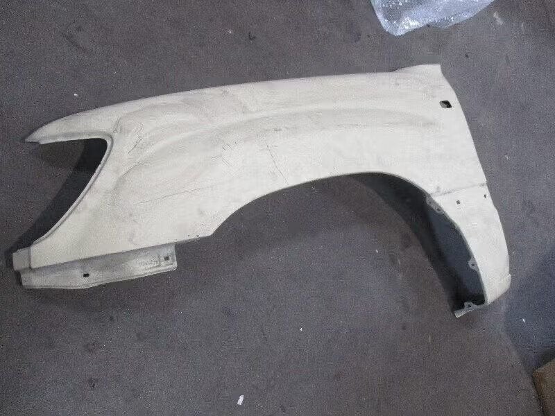 SPATBORD LINKS VOOR Toyota Land Cruiser 100 (J10), Autos : Pièces & Accessoires, Enlèvement ou Envoi, Garde-boue, Kundenbetreuung@toyota.de