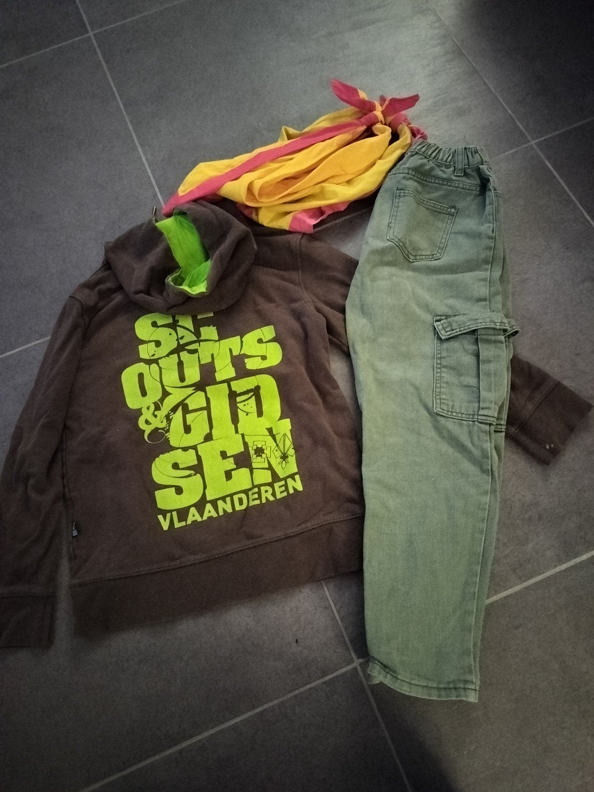 Scouts kledij, Enlèvement, Taille 140