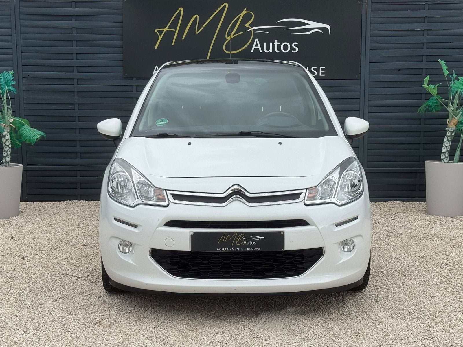 Citroen C3 2015 1.2i EXLCUSIVE */*BOITE AUTO+GPS, Autos, Achat, Euro 6, Entreprise, Carnet d'entretien