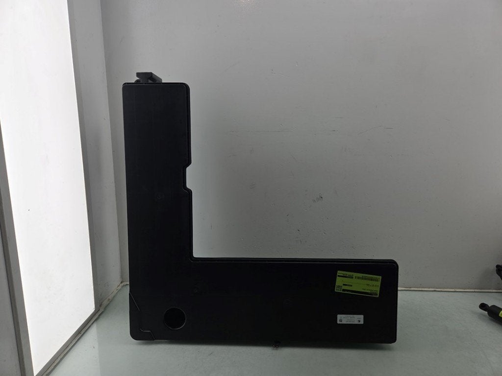 SUBWOOFER Skoda Kodiaq (PSAC) (01-2024/-) (|57H035412|), Autos : Pièces & Accessoires, Utilisé, Info@skoda-auto.de, Skoda, Max-Planck-Straße  3-5
64331  Weiterstadt, DE