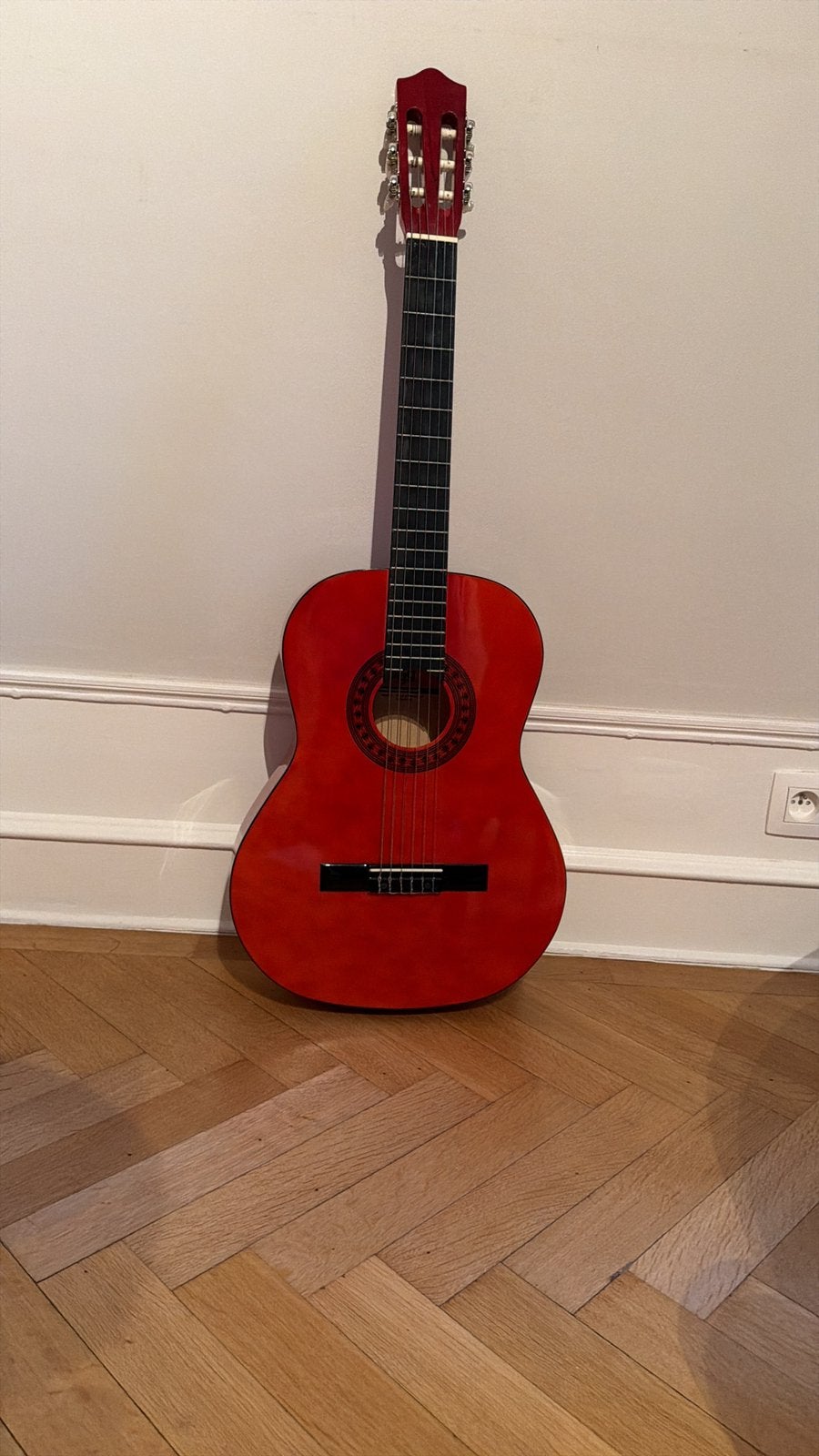 Guitare rouge, Enlèvement, Comme neuf, Guitare classique ou espagnole