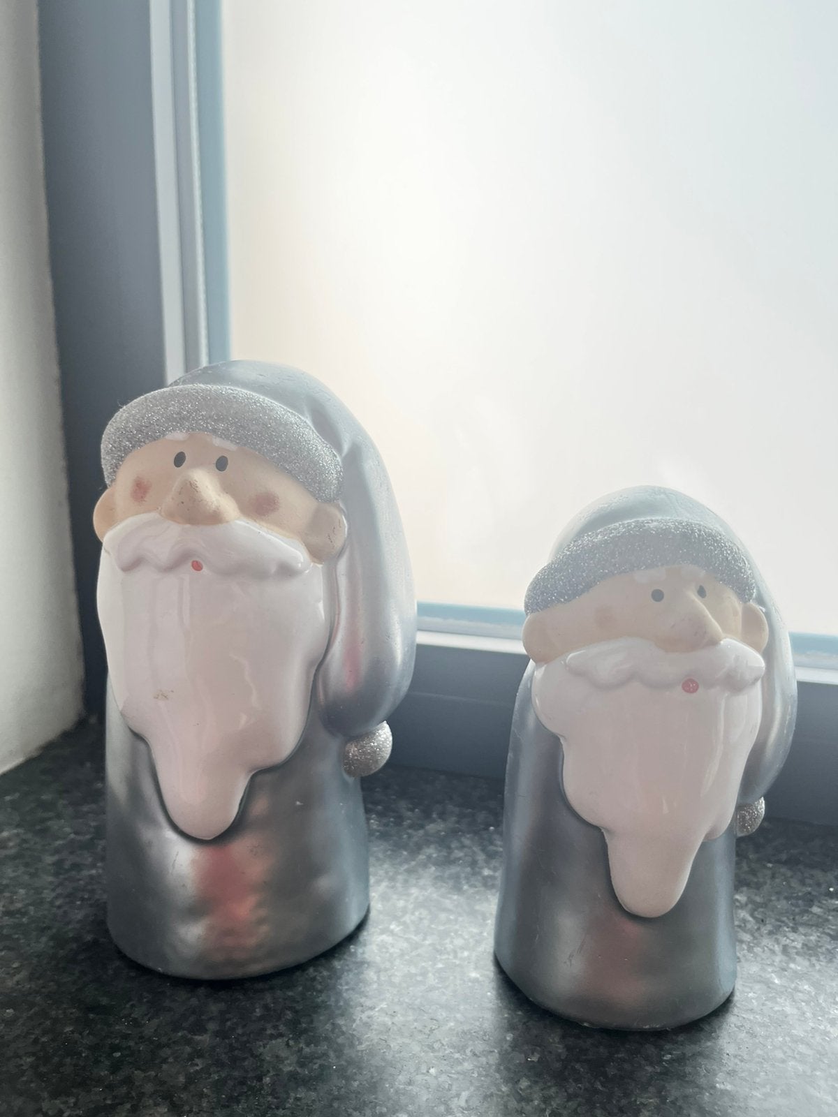 Kerstmannekes, Ophalen, Zo goed als nieuw