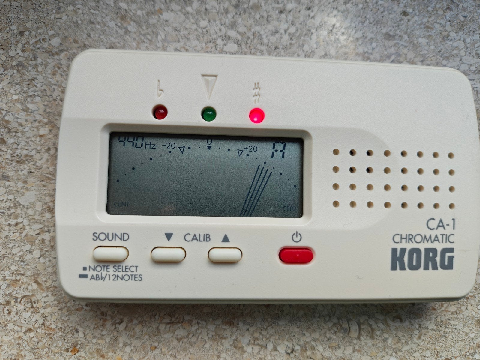 Accordeur chromatique KORG CA-1,comme neuf, Enlèvement ou Envoi, Comme neuf, Guitare électrique