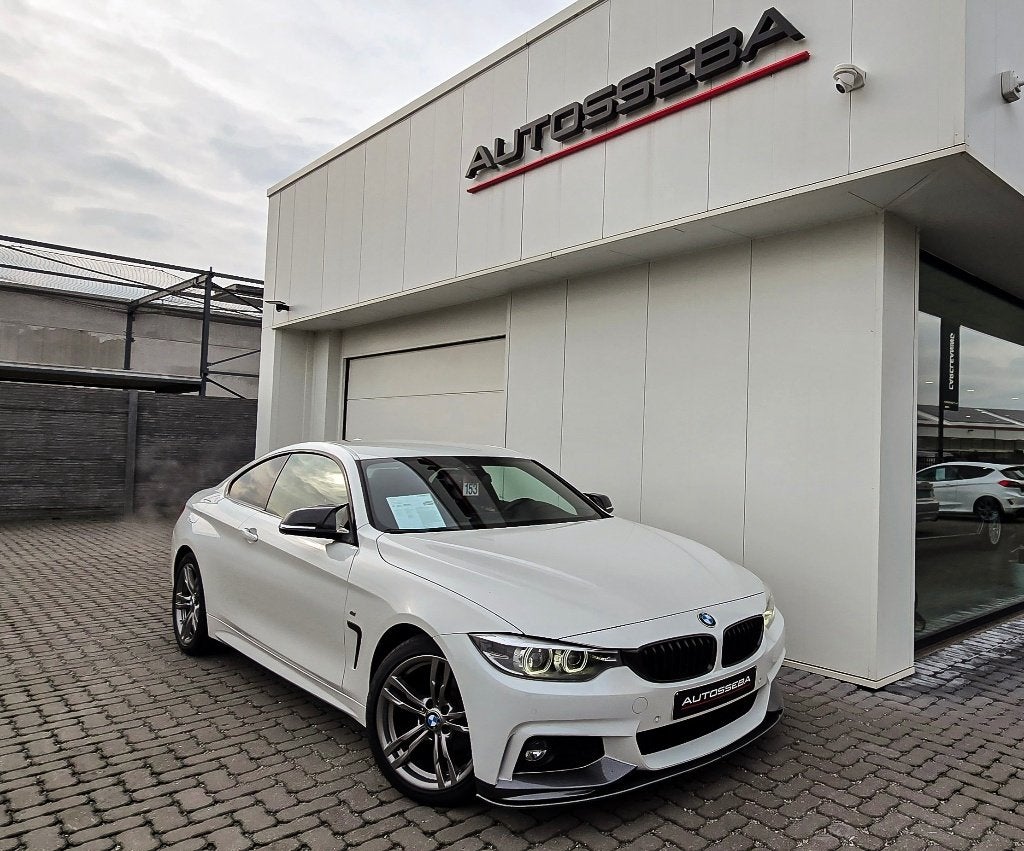BMW 420IA Coupé M-Pack Navi/Xenon/Garantie *GARANTIE*, Automaat, Achterwielaandrijving, Bi-Xenon koplampen, Wit