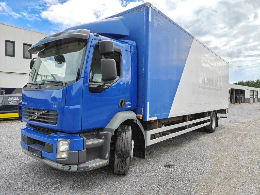 Volvo FL 240 Boxtruck Euro5 (année de construction 2012), Euro 5, Achat, Entreprise, Diesel