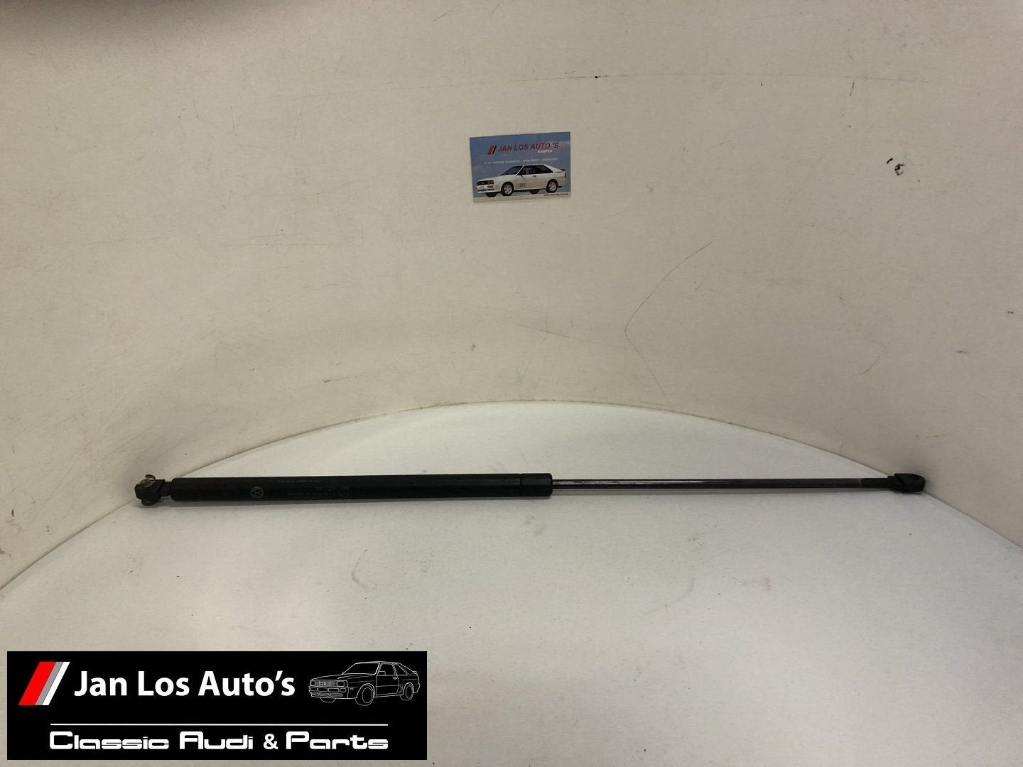 Gasveer motorkap Audi 80 B3 ('86-'91) 893823360, Gebruikt, -, -, -