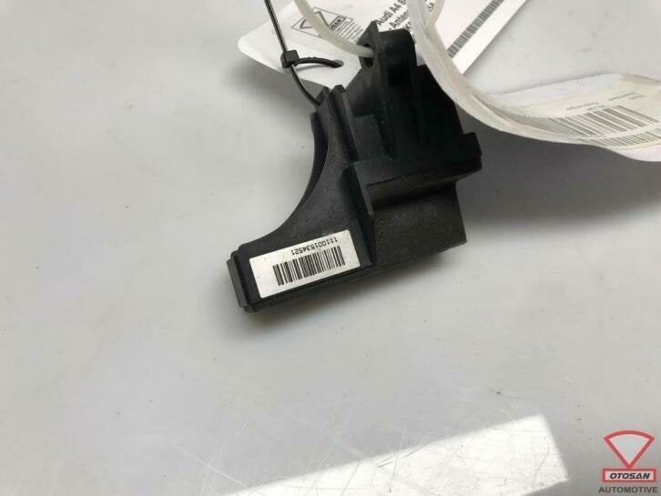 audi a4 8k antenne klok 8k0919145a, AUDI AG, Auto-Union-Strasse 1
85045  Ingolstadt, DE, Audi, Utilisé
