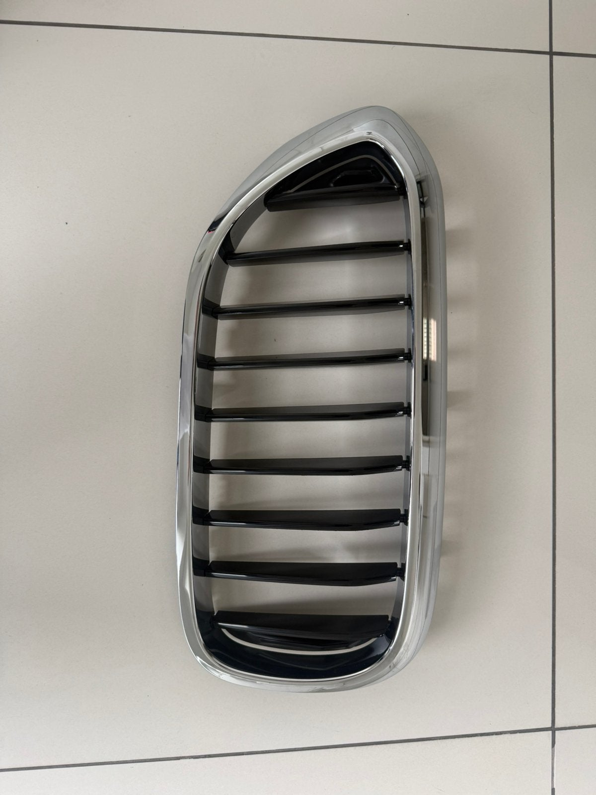 Bmw 5 serie g30 g31 grill rechts, Ophalen, Rechts, BMW