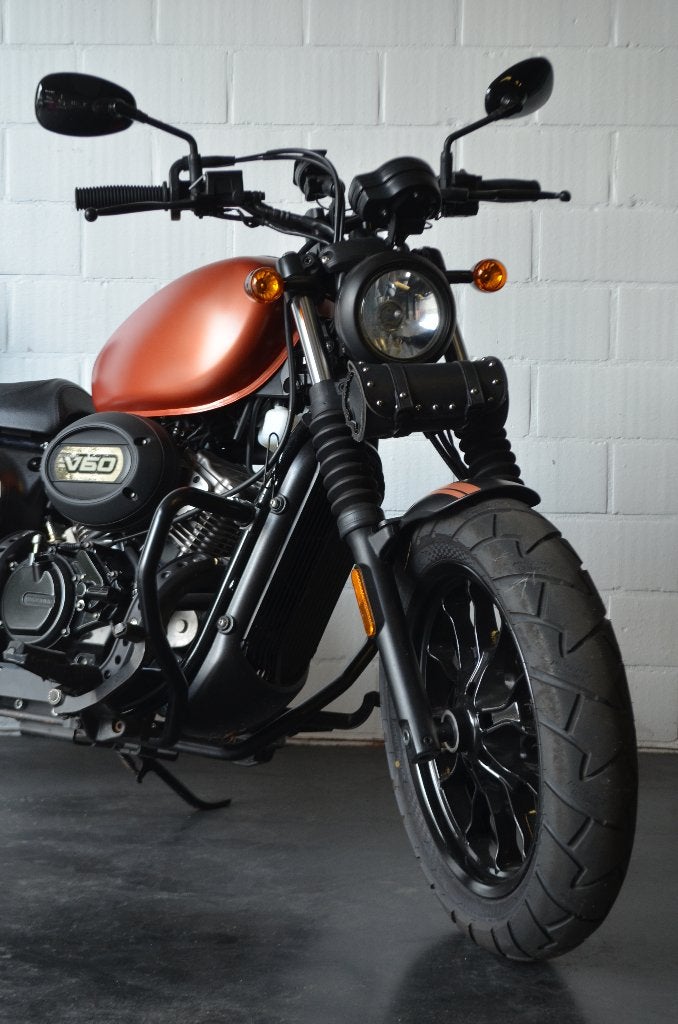 Hyosung Bobber 125cc permis A1 nombreuses options, Motos, Entreprise, Occasion, 2 cylindres, Manuelle
