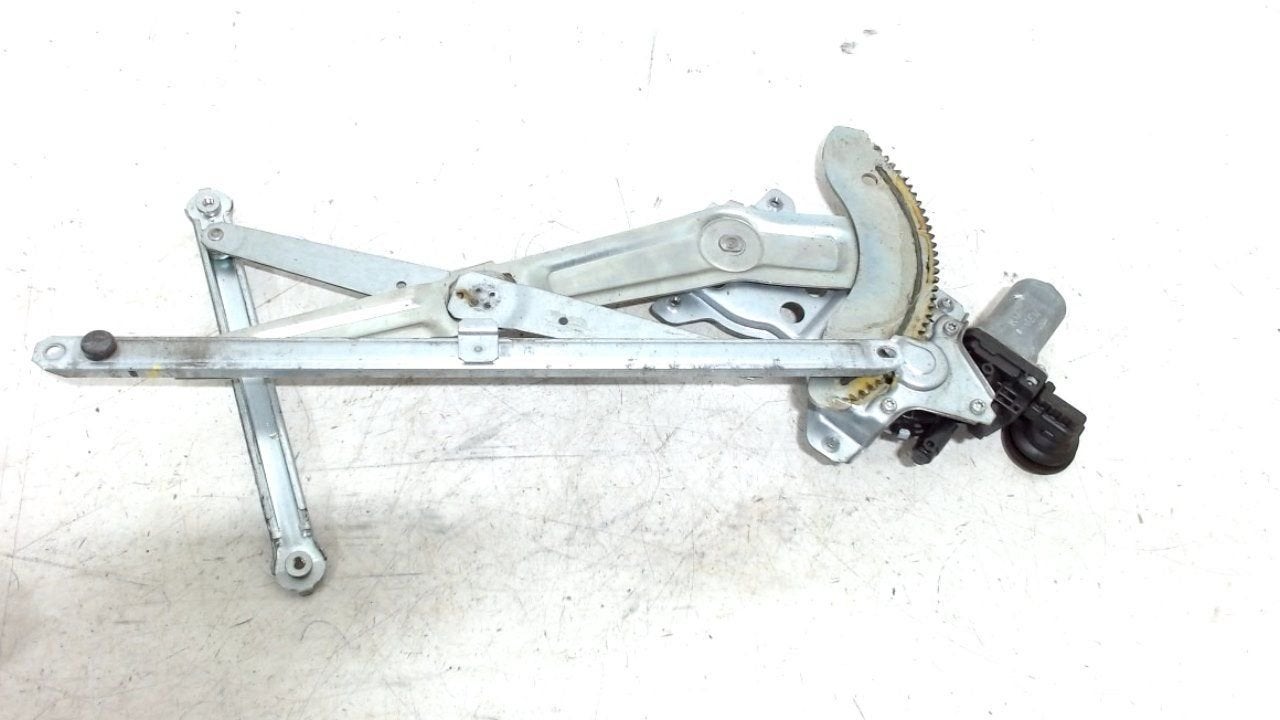 Raammechaniek elektrisch rechts voor Suzuki Swift, Onderdelen@venauto.nl, Van der Ven Autorecycling B.V., Gebruikt, Ettenseweg 76, 4706 PB Roosendaal, The Netherlands