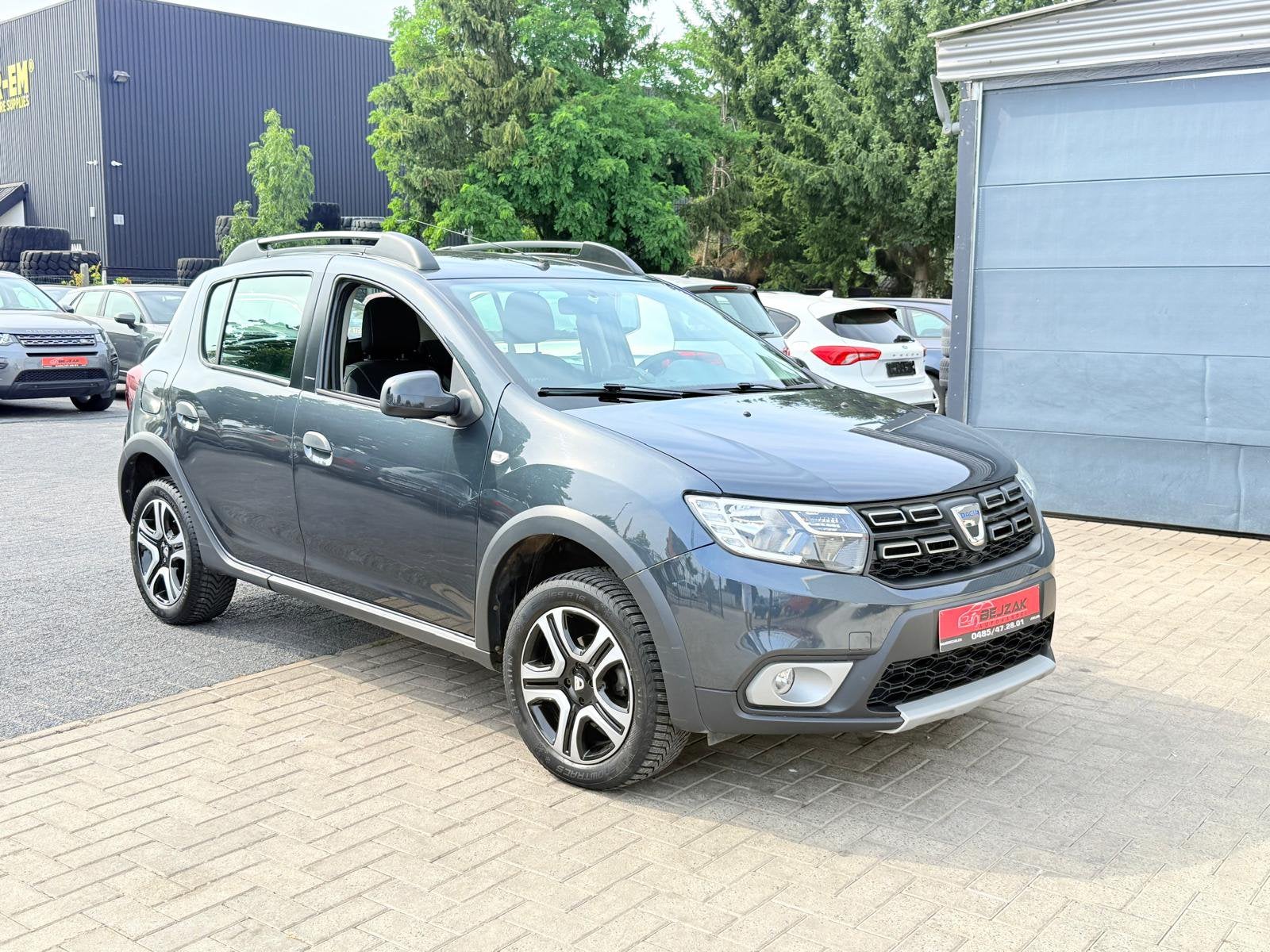 Dacia Sandero Stepway 2018 1j garantie, Auto's, Voorwielaandrijving, Bedrijf, Handgeschakeld, Grijs