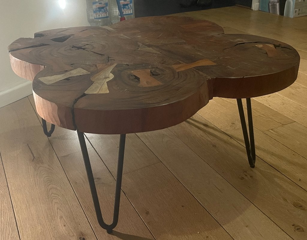 table basse en bois massif - joints papillon - 65 cm, 50 à 100 cm, Enlèvement, Utilisé, 50 à 100 cm
